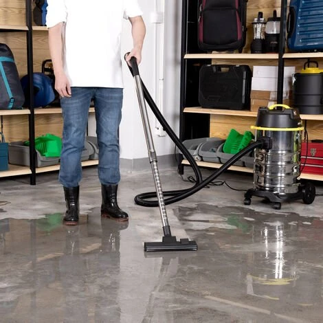 MONZANA Aspirateur Eau Et Poussière En Acier Inoxydable Avec Accessoires 1800W Capacité 30L Aspirateur Multifonction 4 MONZANA Aspirateur Eau Et Poussière En Acier Inoxydable Avec Accessoires 1800W Capacité 30L Aspirateur Multifonction – Image 4