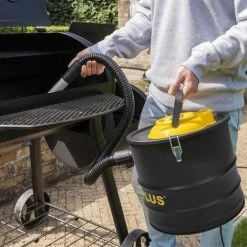 POWER PLUS Powerplus - Yellow - POWX3010 - A Balais à Charon - Vide Cendres - 20L-1200W 7 POWER PLUS Powerplus - Yellow - POWX3010 - A Balais à Charon - Vide Cendres - 20L-1200W -Aspirateur et sac Soldes 47939666 4